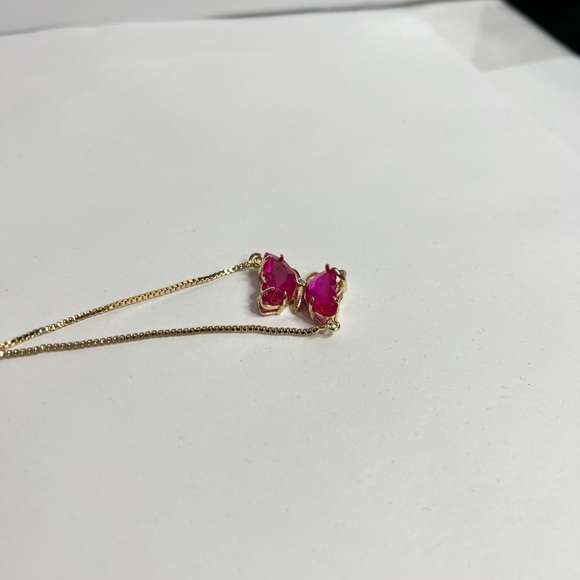 14k gold filled butterfly bracelet - Picture 3 of 3